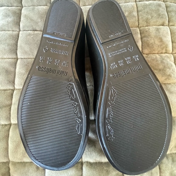 Mini Melissa, Toddler/ Little Kid size 12 - Picture 3 of 5